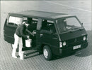 Mitsubishi L300 Kombi - Vintage Photograph