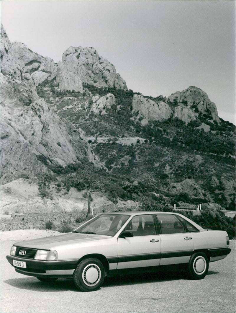 Audi 100 - Vintage Photograph