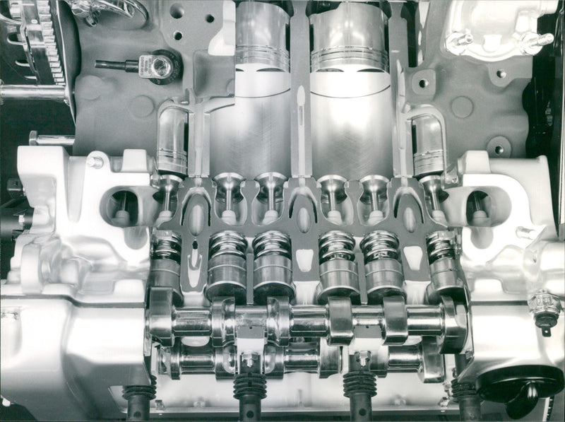 1989 Audi 80 16V and 1989 Audi 80 quattro 16V Engine - Vintage Photograph