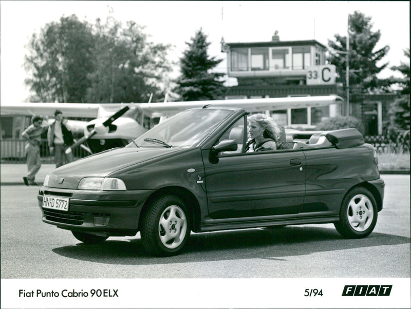 Fiat Punto Cabrio 90 ELX - Vintage Photograph