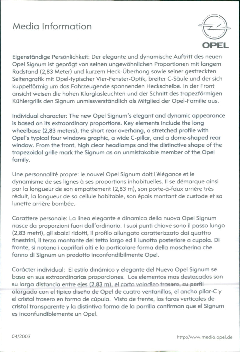 Opel Signum - Vintage Photograph