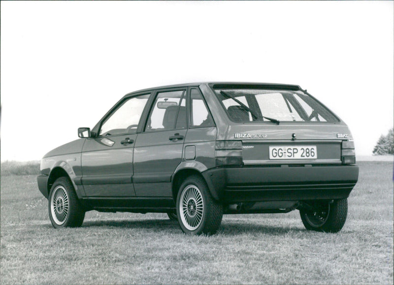 1990 Seat Ibiza 1.2 GLX i - Vintage Photograph