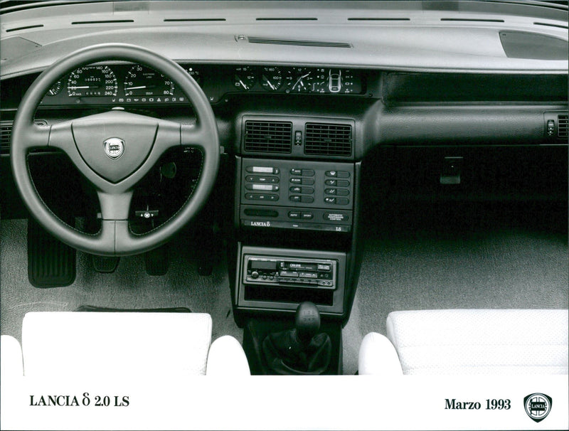 Lancia 2.0 LS - Vintage Photograph