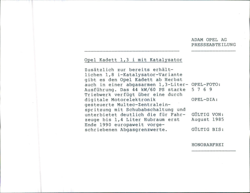 Opel Kadett 1.3 i - Vintage Photograph