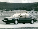 Saab 9000i 16 1989 - Vintage Photograph