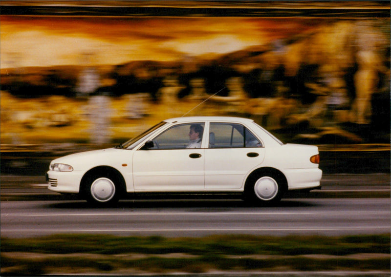 1997 Mitsubishi Lancer Stufenheck 1300 GLi - Vintage Photograph