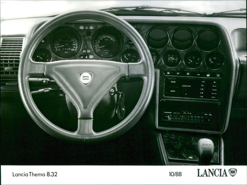 1988 Lancia Thema 8.32 - Vintage Photograph