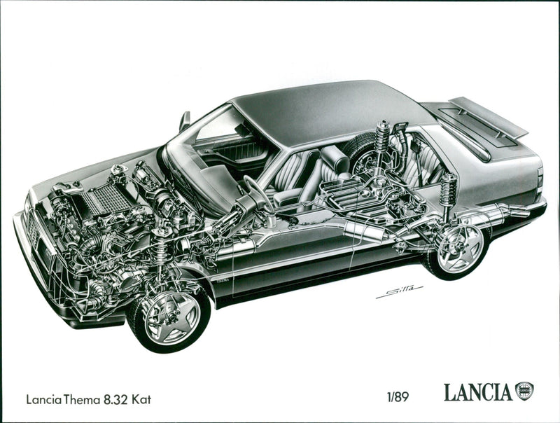 1989 Lancia Thema 8.32 Kat - Vintage Photograph