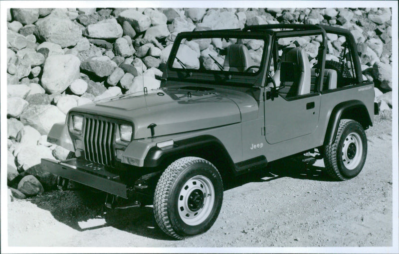 Jeep Wrangler "S" 1992 - Vintage Photograph