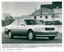 1991 LEXUS LS 400 - Vintage Photograph