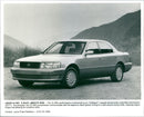 1991 LEXUS LS 400 - Vintage Photograph