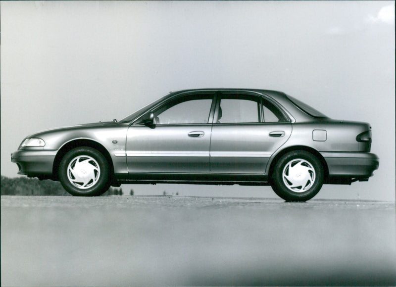 1994 Hyundai Sonata - Vintage Photograph