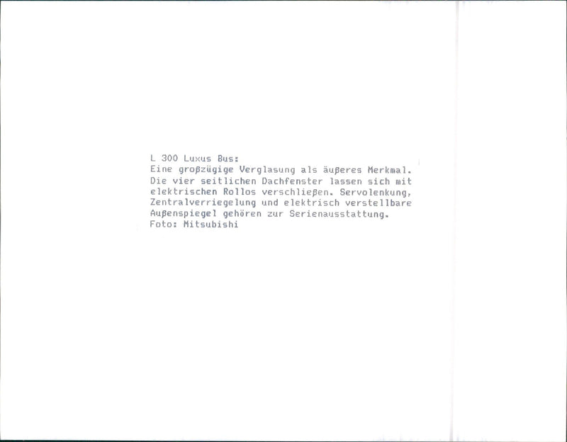 Mitsubishi L300 Luxus Bus - Vintage Photograph