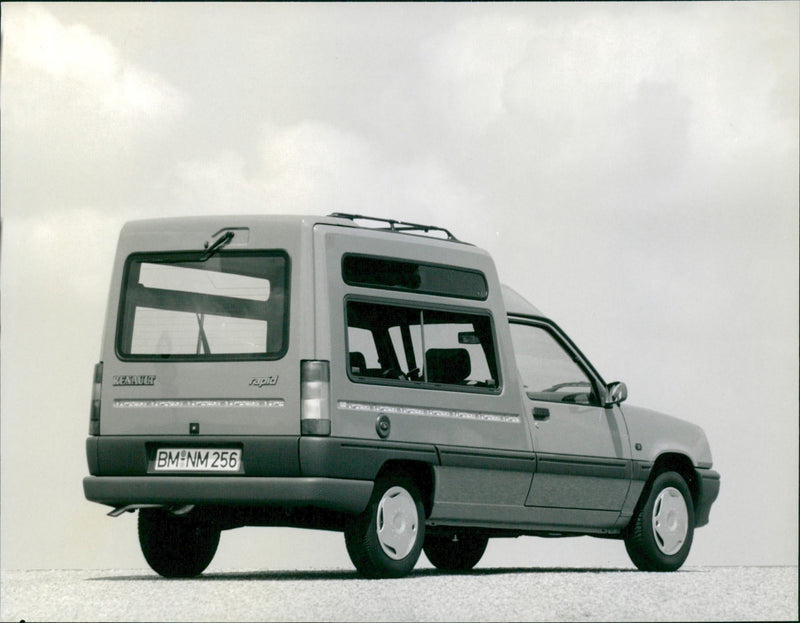 Renault Rapid - Vintage Photograph