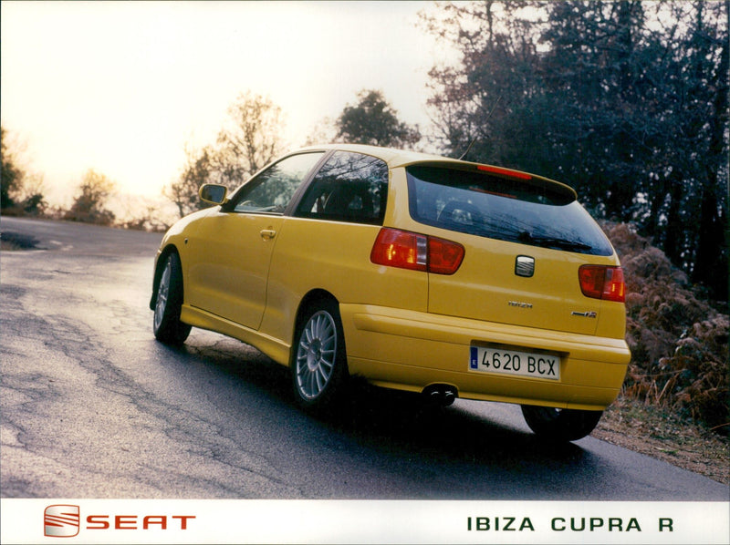 Seat Ibiza Cupra R - Vintage Photograph