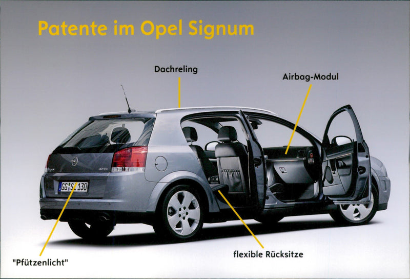 Opel Signum - Vintage Photograph