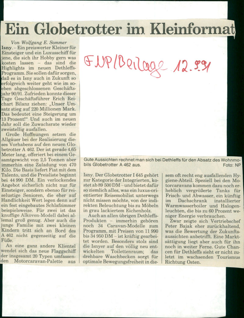 Dethleff's Globetrotter A462 - Vintage Photograph