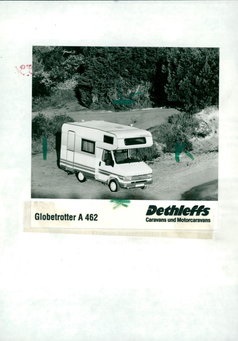 Dethleff's Globetrotter A462 - Vintage Photograph