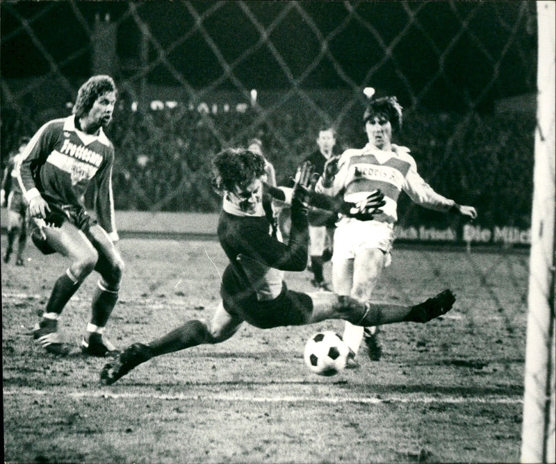 Fußballtorwart Helmut Roleder - Vintage Photograph