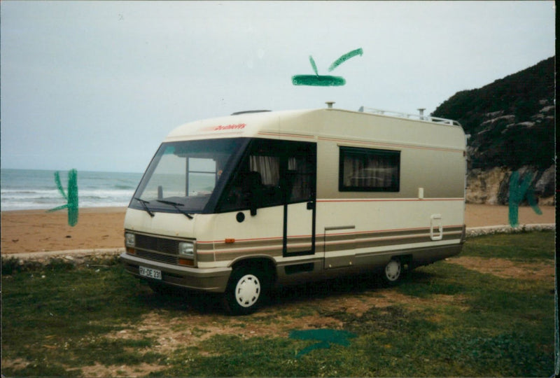 Detleff's Globetrotter I532 - Vintage Photograph