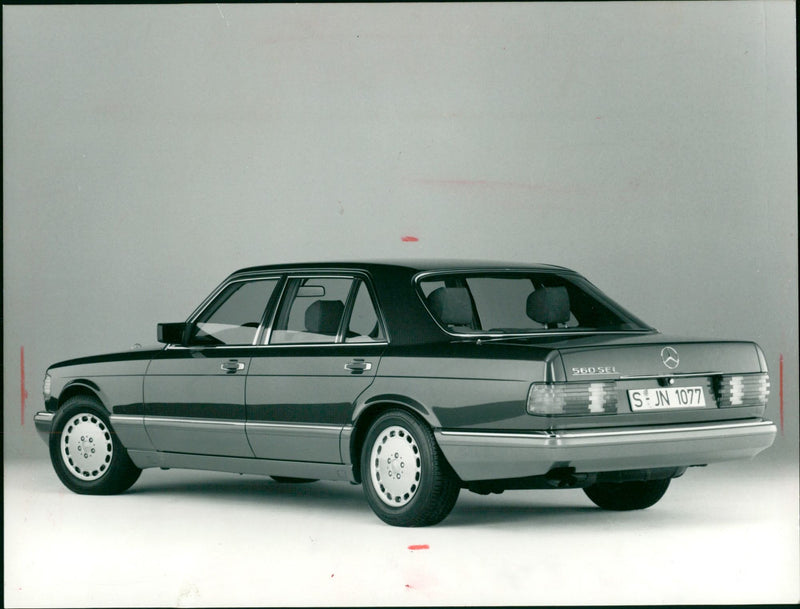 1987 Mercedes-Benz 560 SEL Limousine - Vintage Photograph