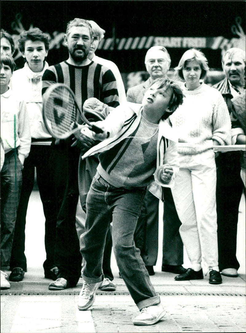 Tennisjugend - Vintage Photograph