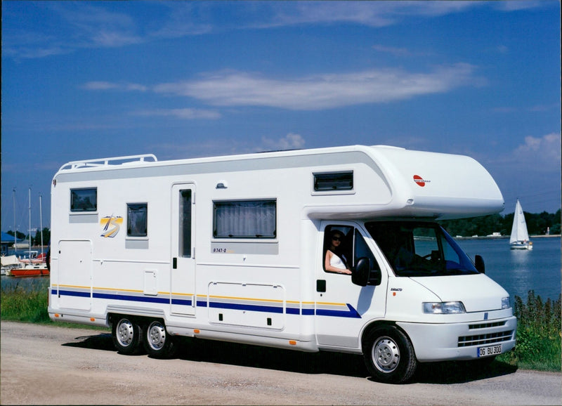 A 747-2 from Bürstner - Vintage Photograph