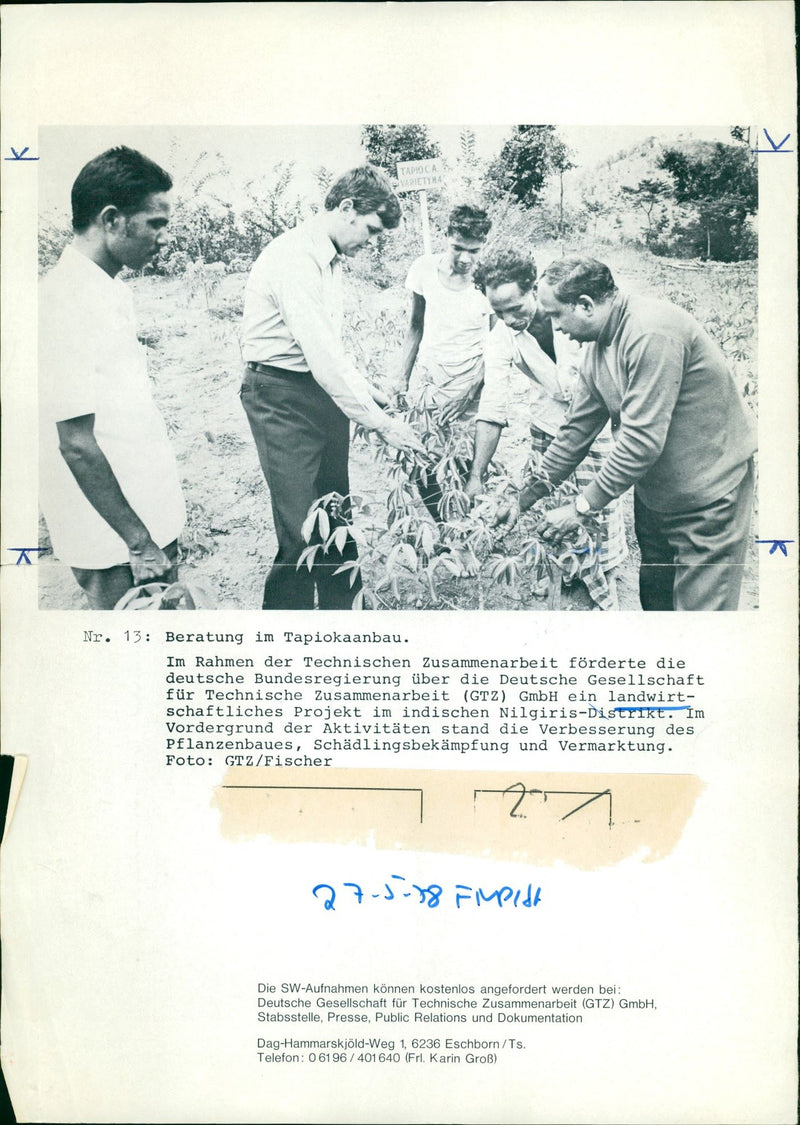 1968 AGRICULTURE CEREALS HARVEST PART TECHNICAL COOPERATION - Vintage Photograph