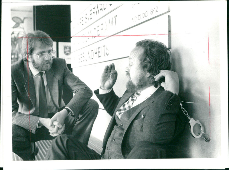 1985 PLANCK MIGRATION AMERICA FEDERAL RIGHT GERMANY SINCE - Vintage Photograph