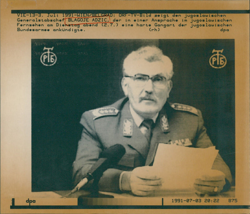 1991 NERAL JUGOS YUGOSLAVIAS CHIEF STAFF BLAGOJE ADZIC SPEECH YUG - Vintage Photograph