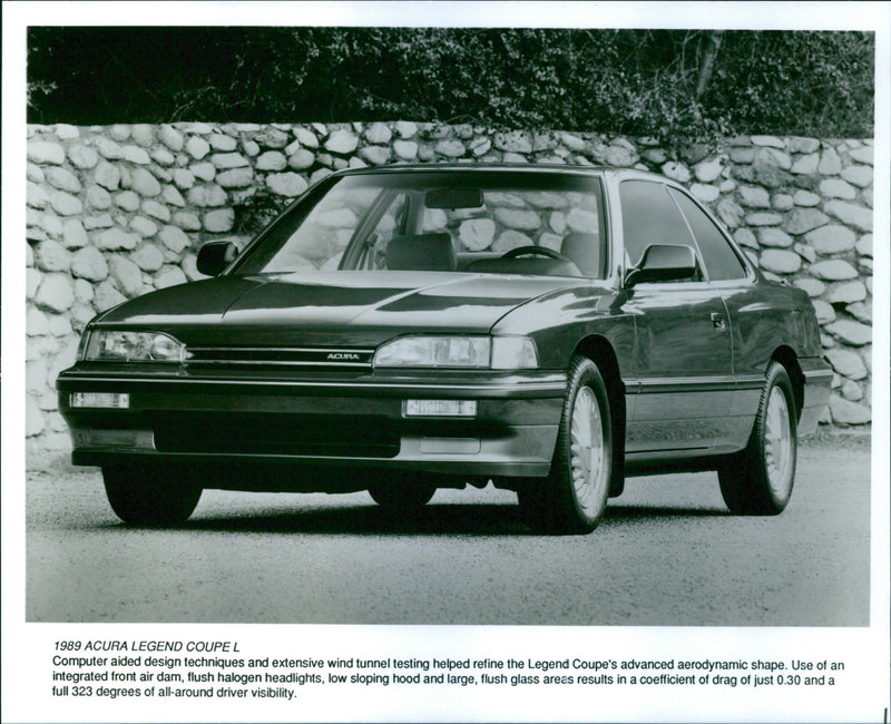 1989 FAMILY DRIVER - Vintage Photograph