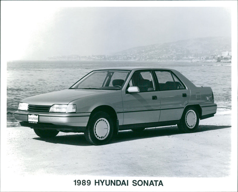 1989 CIFRAEN TUMPER - Vintage Photograph