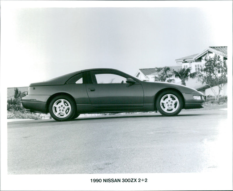 1990 FAMILY - Vintage Photograph