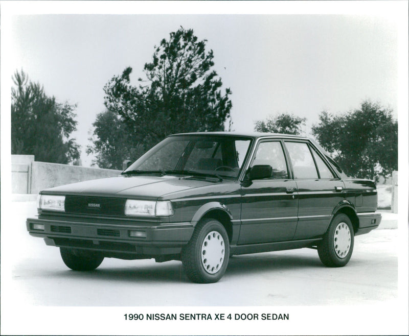 1990 FAMILY - Vintage Photograph