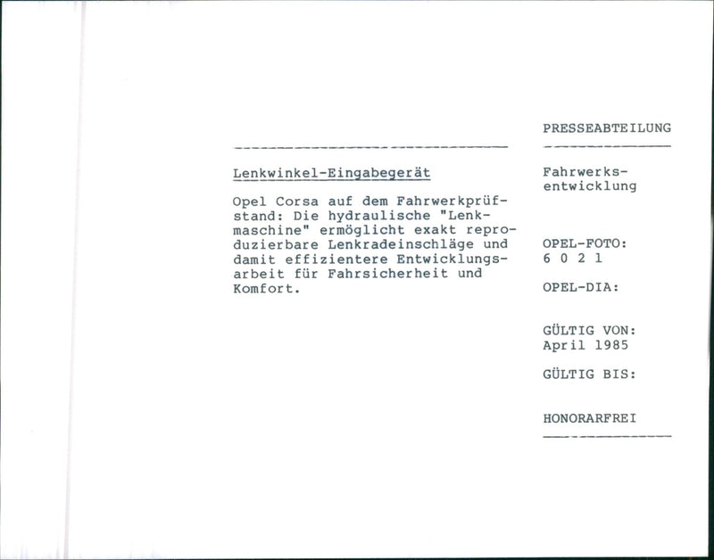 ST . 13 OS
PRESSEABTEILUNG Lenkwinkel - Eingabegerat Fahrwerks entwicklung Opel - Vintage Photograph