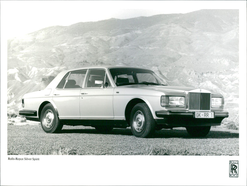 GK - RR 1 Rolls - Royce Silver Spirit ROLLS B. ROYCE Rolls Royce 1987 - Vintage Photograph