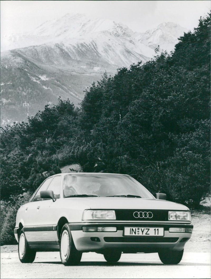1987 TECHNIKACO - Vintage Photograph