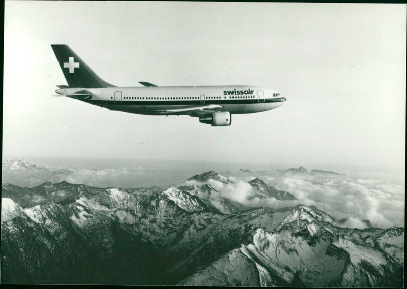 Airbus A310 - Vintage Photograph