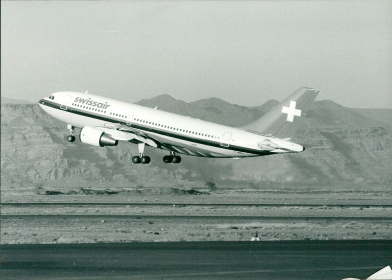 Airbus A310 - Vintage Photograph