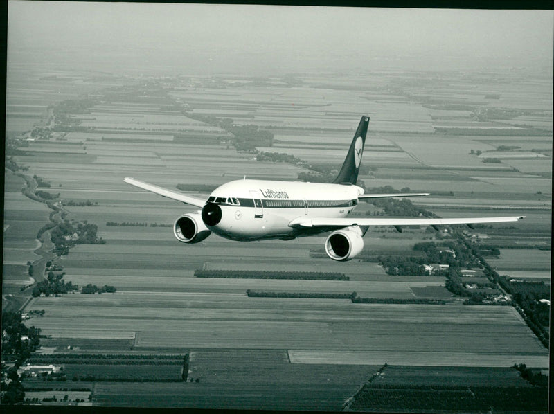 Airbus A310 - Vintage Photograph