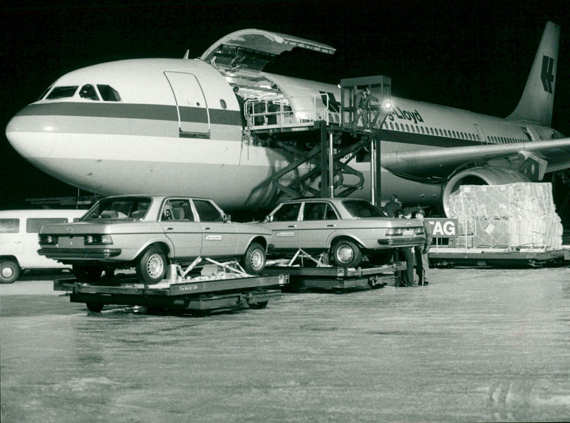 Airbus A300 C4 - Vintage Photograph