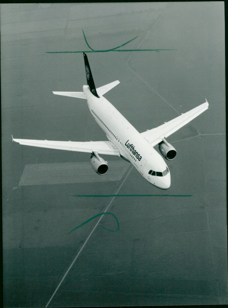 airbus - Vintage Photograph