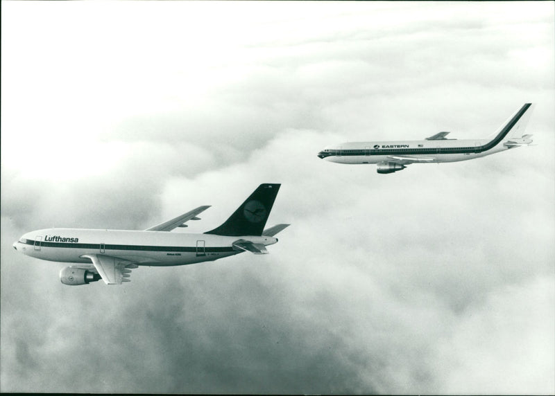 Airbus 310 - Vintage Photograph