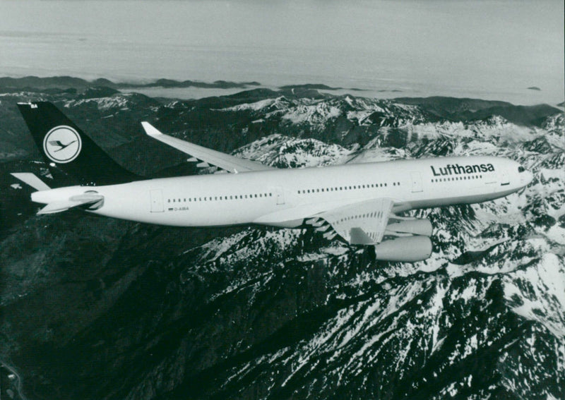 Airbus A340 - Vintage Photograph