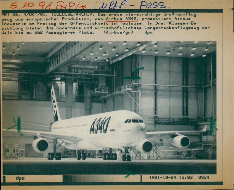 Airbus A340 - Vintage Photograph