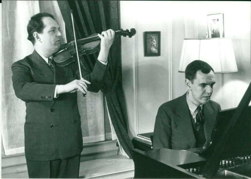 Leopold Godowsky and Lepold Mannes, developers and musicians - Vintage Photograph
