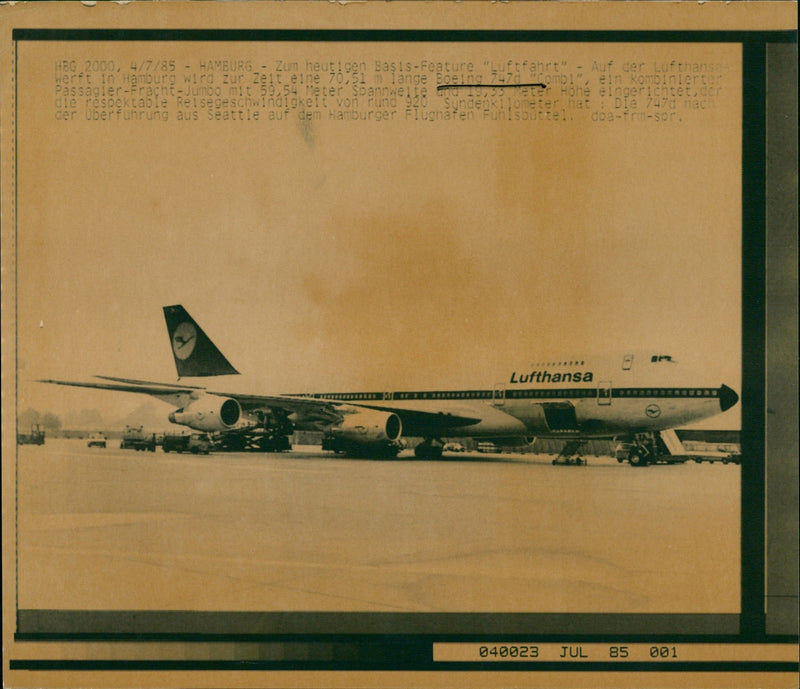 1985 THROWS HAMBURG CURRENTLY LONG BOEING PASSENGER CARGO JUMB - Vintage Photograph