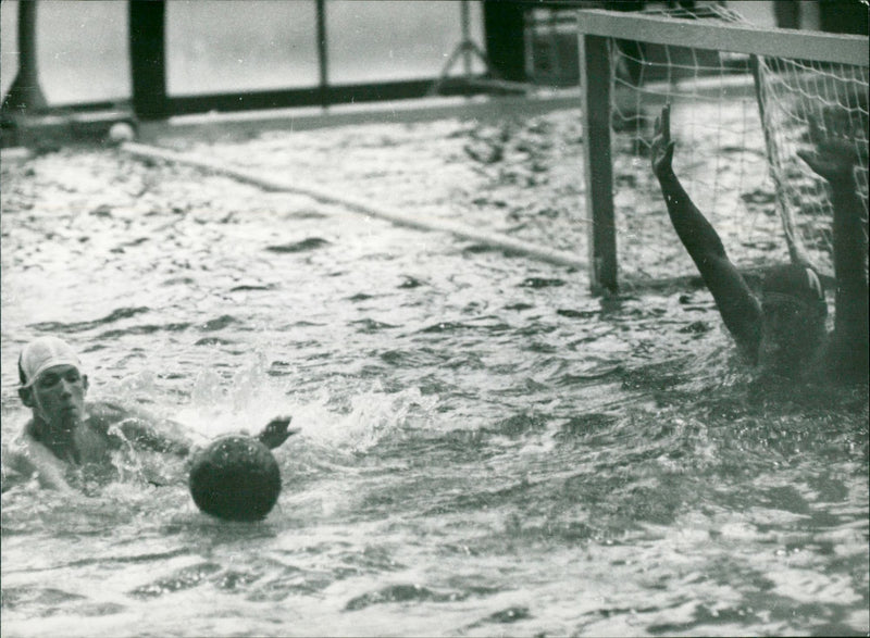 Water polo - Vintage Photograph