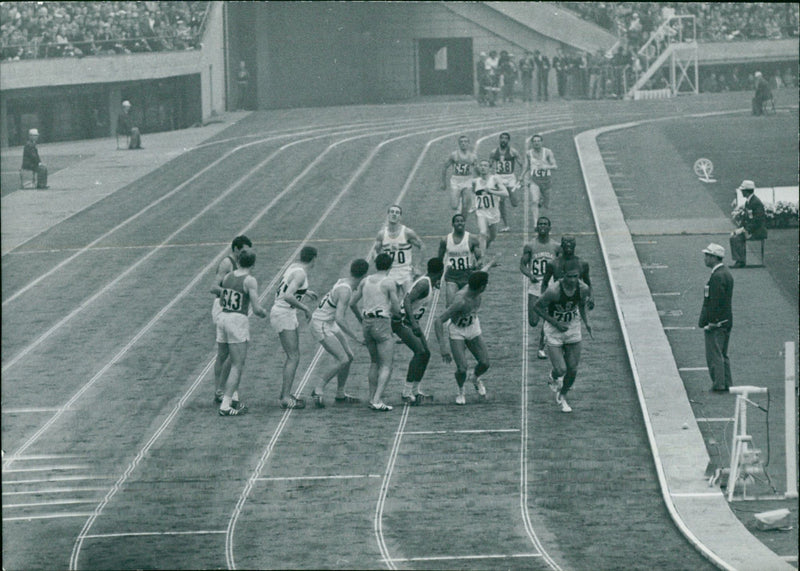 Athletics athlete - Vintage Photograph