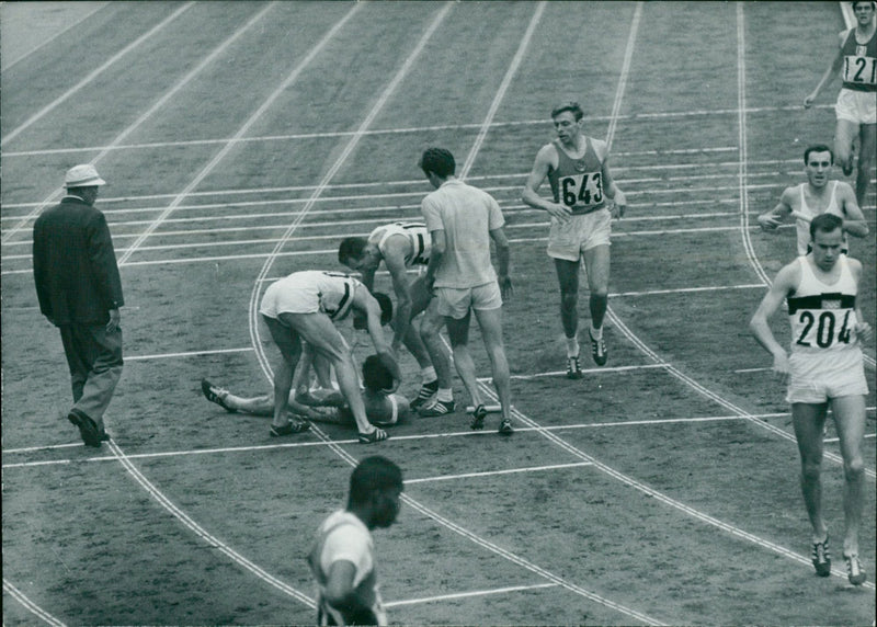 Athletics athlete - Vintage Photograph